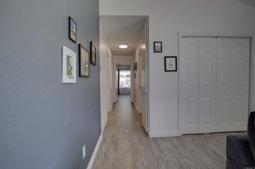 3682 Cliff Way, Oceanside CA  92056-4703 exterior