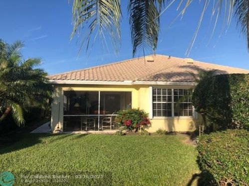 10676 Hartwick Dr, Fort Pierce FL  34987-1923 exterior