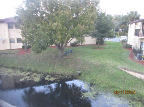 2050 Oleander Blvd, Fort Pierce FL  34950-5308 exterior