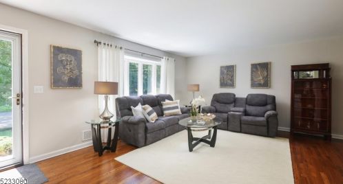 359 Midway Ave, Fanwood, NJ 07023-1102