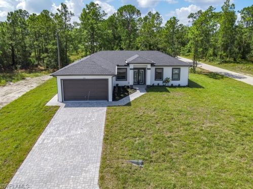 3500 15th St, Lehigh Acres, FL 33976-2950