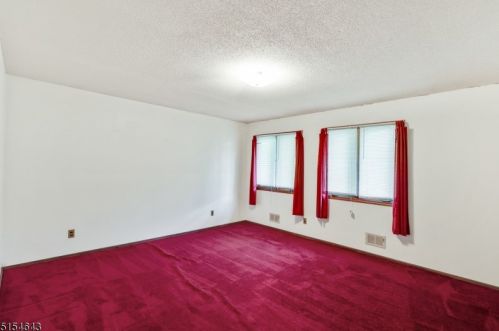 523 Hidden Holw, Scotch Plains NJ  07076-2027 exterior