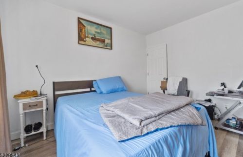 227 Hollywood Ave, East Orange NJ  07018-3941 exterior