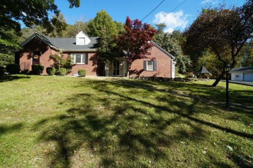 2835 Forest Ave, Ashland, KY 41101-3946