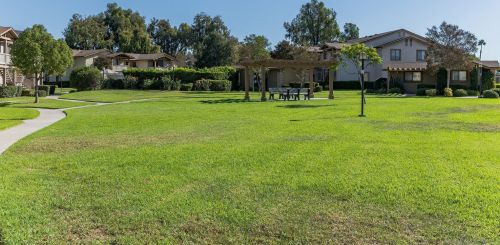 1423 Graves Ave, El Cajon CA  92021-8980 exterior