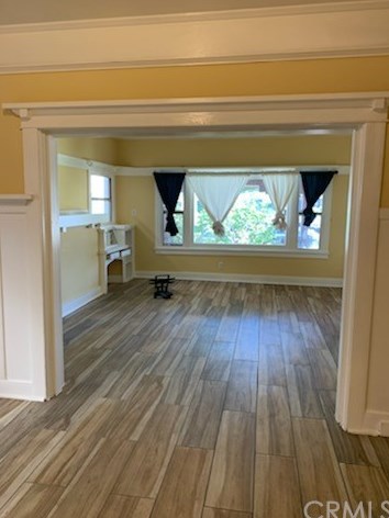 605 Cedar Ave, Long Beach, CA 90802-1242