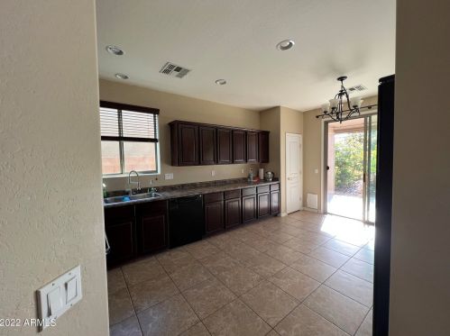 18250 Calacera St, Maricopa AZ  85138-3879 exterior