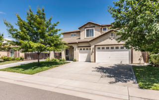 3807 Northhaven Dr, Rocklin, CA 95677-4038