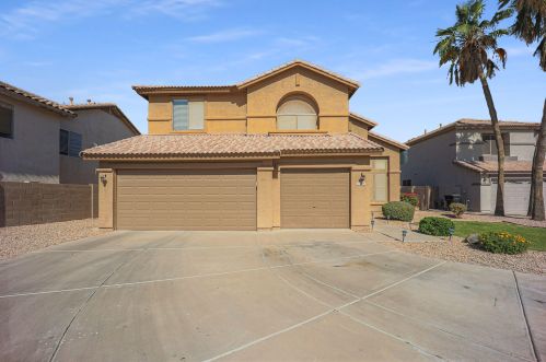 1405 Honeysuckle Cir, Gilbert, AZ 85296-4172