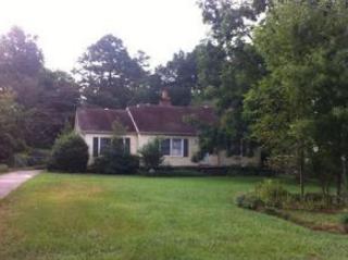 1819 Thriftwood Dr, Charlotte, NC 28208-2563