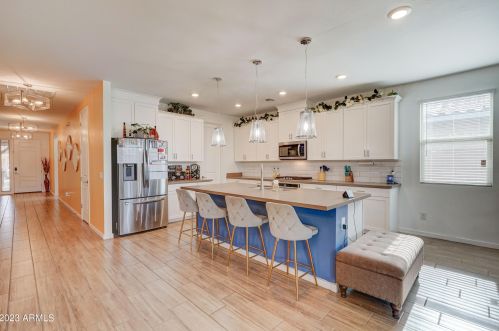 13472 142nd Ave, Sun City, AZ 85379-9502