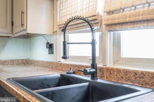 1733 Swamp Pike, Gilbertsville PA  19525-9704 exterior