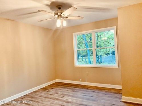 19 Masters Ln, Hazle Township PA  18202-9167 exterior