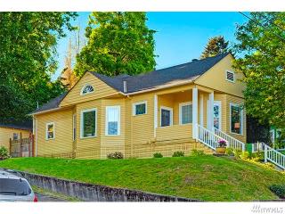 601 27th Ave, Seattle, WA 98112-4736