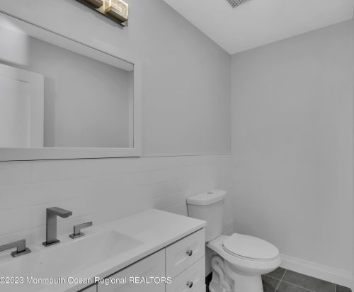 23 Kletsk Hl Rd, Lakewood NJ  08701-2971 exterior