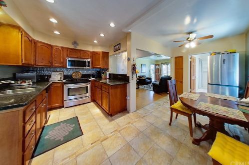 4333 Falcon Ave, Long Beach, CA 90807-2502