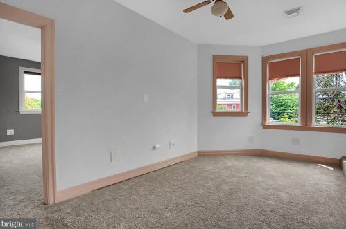 3655 Derry St, Harrisburg PA 17111-4354 exterior