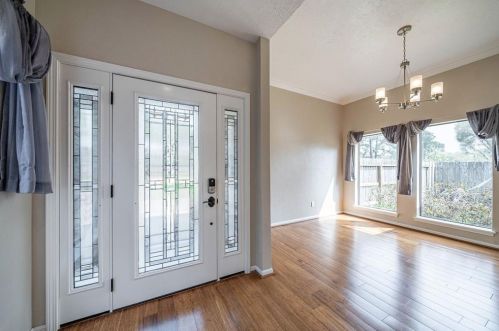 2654 Live Oak Dr, Richmond, TX 77471-6020