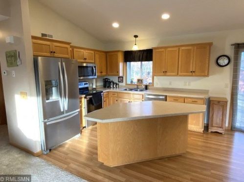 14601 Jewelwood Dr, Brainerd, MN 56425-8746