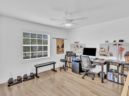 6090 Lake Hibiscus Dr, Delray Beach FL  33484-4617 exterior