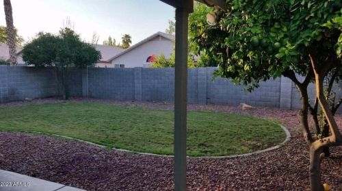 1040 Juniper Ave, Gilbert AZ  85233-4219 exterior