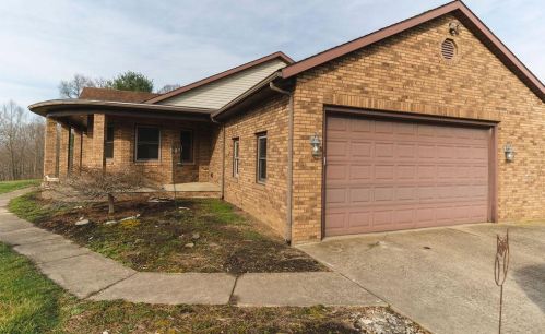 16900 Thompson Ridge Rd, Laurelville OH  43135-9238 exterior