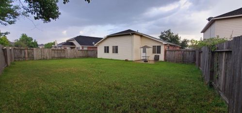 18334 Melissa Springs Dr, Tomball TX  77375-8735 exterior