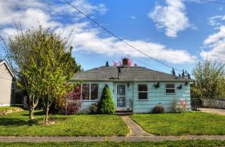 3324 Phillips Ave, Bremerton, WA 98310-2816