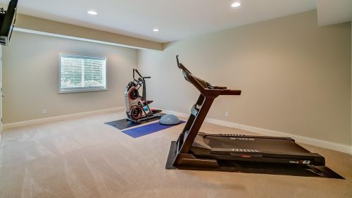 2108 Wyndham Way, Hamilton KY  41091-7304 exterior