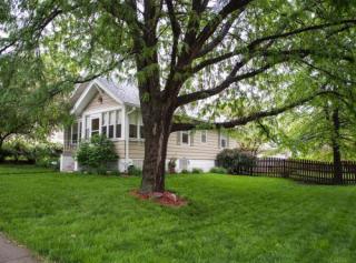 2303 64 St, Omaha NE  68104-1534 exterior