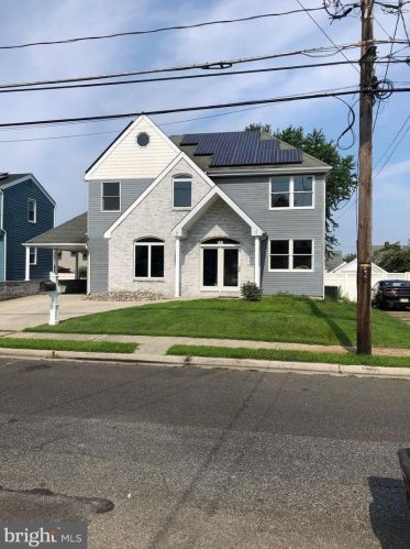 214 Union Ave, Gloucester, NJ 08031-1620