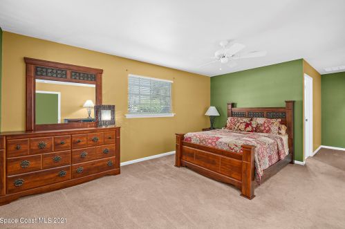 1355 Sharon Dr, Titusville, FL 32796-1926