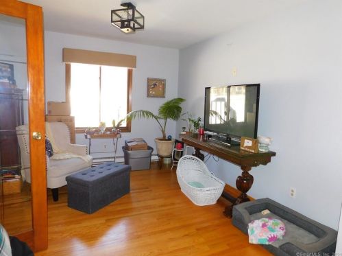 3 Fox Tail Ln, Brookfield Center CT  06804-3705 exterior