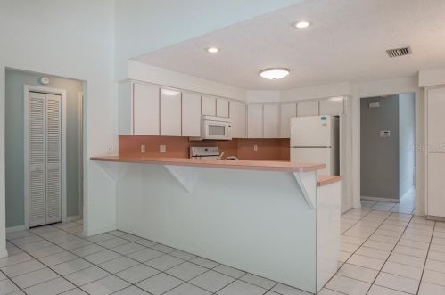 8520 Cypress Lk Blvd, New Port Richey FL 34653-6703 exterior