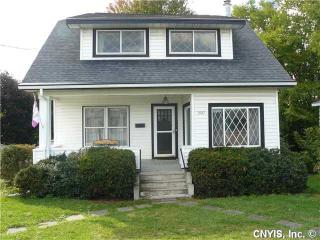 1907 Brewerton Rd, Syracuse NY  13211-1147 exterior
