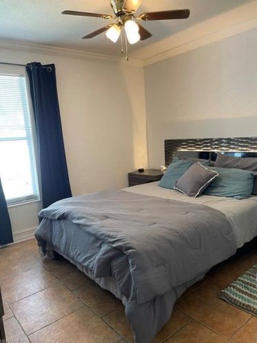 1139 13th Ter, Cape Coral FL  33990-3747 exterior