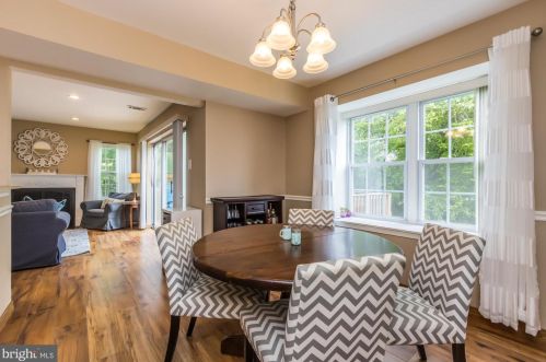 464 Sterling Ct, Southampton PA  18966-2776 exterior