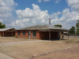 5835 33rd St, Tucson, AZ 85711-6715