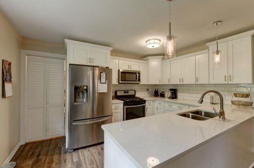 96 Division Rd, Valpo IN  46383-8014 exterior