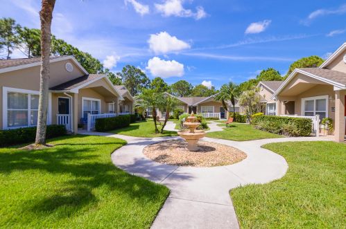 627 San Remo Cir, Fort Pierce, FL 34986-1723