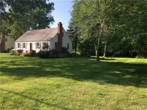 589 Park Ave, Bloomfield, CT 06002-3127