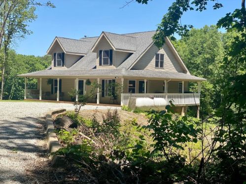 7153 Webber Rd, Peppertown, IN 47030-9611