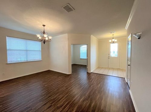 14636 Logan Springs Dr, Oak Point, TX 75068-2722