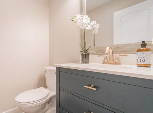 1135 Tulip Ln, Hammond IN  46321-3022 exterior