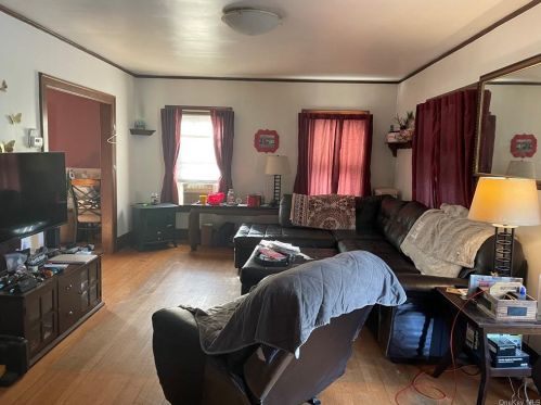 210 Wisner Ave, Middletown, NY 10940-3210