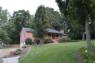 4485 Linwood Rd, Watertown, TN 37184-4928