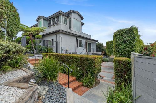 1203 Plum St, San Diego, CA 92106-2535