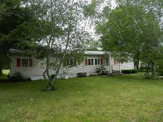 26 Valiant Dr, Coventry, RI 02816-6422