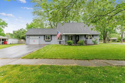 2879 La Rosa Dr, Darbydale, OH 43123-2816