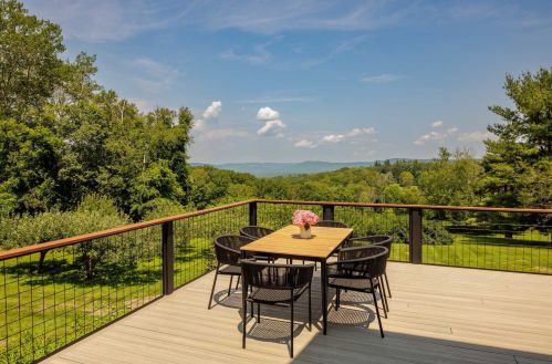 511 Breezy Hl Rd, Hillsdale NY  12529-5056 exterior